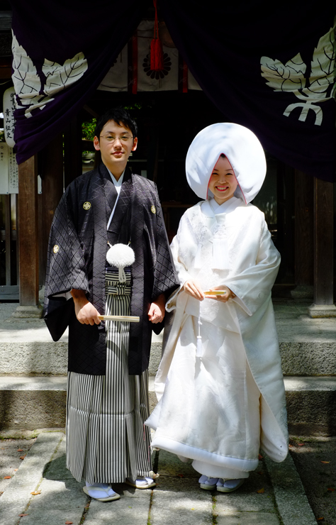 白無垢　A1004　銀彩孔雀に花車　結婚式の白無垢　結婚式でご使用　衣装レンタル　衣装ブログ