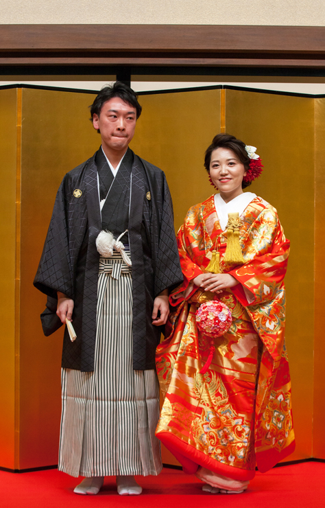 色打掛　J1008　川島 朱地霞に正倉院文様　結婚式　衣装レンタル　婚礼衣装　和装